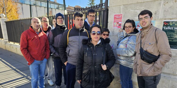 Acopedis y Acomunidad se vuelcan en Peñaranda para llevar a cabo una recogida de juguetes a favor de la asociación Asecal