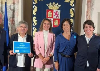 El colegio La Encarnación de Peñaranda recibe el reconocimiento de UNICEF como centro referente de los derechos de la infancia