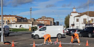 Peñaranda resuelve el caos de tráfico con la señalización del cruce de Arapiles con avenida de la Estación y calle del Carmen