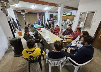 La cofradía de la Esperanza prepara sus estrenos para el 2024 y renueva su acuerdo con la banda de Almorox para la «Madrugá»