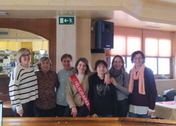 Toñi García se jubila en Macotera tras toda una vida de trabajo dedicada al mundo de la confección y de la alta costura