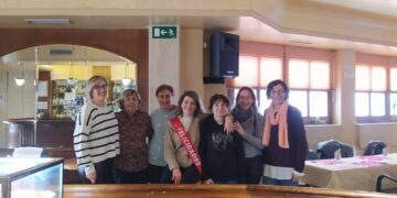 Toñi García se jubila en Macotera tras toda una vida de trabajo dedicada al mundo de la confección y de la alta costura