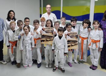 Todo listo en Peñaranda para el encuentro de antiguos alumnos de kárate que se celebrará en el pabellón el próximo día 23