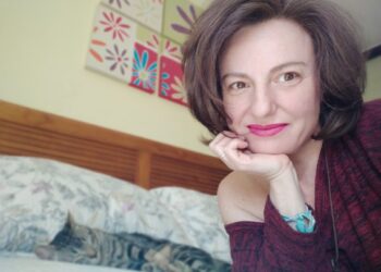 Mary Salts, una escritora de la tierra que busca mecenas para cumplir un sueño y que su novela «Masalto» pueda ver la luz