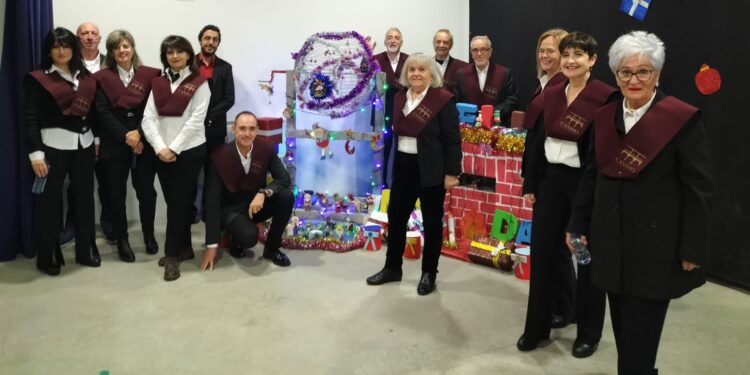 El coro de cámara del Casino de Salamanca ofrece un brillante recital navideño en el centro sociocultural de Huerta