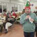 El Centro de Educación de Personas Adultas el Inestal festeja la Navidad en Peñaranda con música y una animada chocolatada