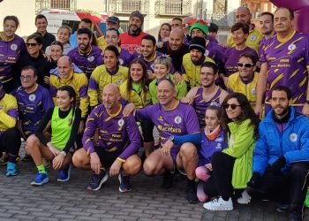 Macotera pone la nota solidaria en su Navidad con la marcha y carrera a favor de la Asociación Parkinson de Salamanca