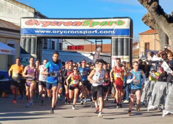 Alejandro Paredero y Gema Martín ganan la XI edición de la exitosa Carrera del Roscón en Paradinas de San Juan