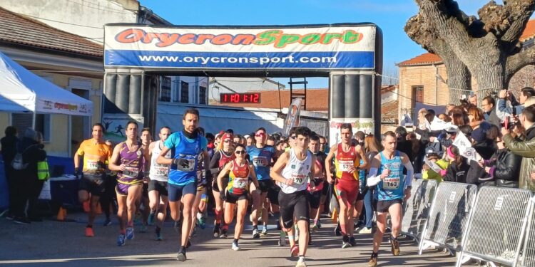 Alejandro Paredero y Gema Martín ganan la XI edición de la exitosa Carrera del Roscón en Paradinas de San Juan