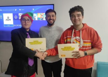 Aitor Iglesias y Sergio Muñoz ganan el torneo EA Sports FC 2024 en Peñaranda enmarcado en la programación navideña