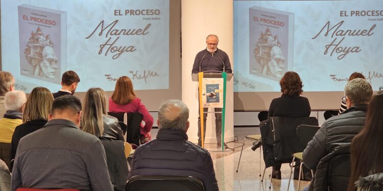 Peñaranda disfruta de la tradicional lectura en voz alta con el comienzo de 24 grandes obras de la literatura universal