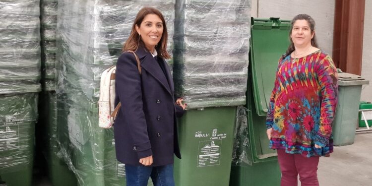 La Mancomunidad Peñaranda reparte 120 nuevos contenedores de recogida de residuos entre sus 11 pueblos de la comarca