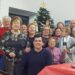 Rágama celebra la Navidad con un bingo benéfico, magia y una animada fiesta en la sede de la asociación de mayores