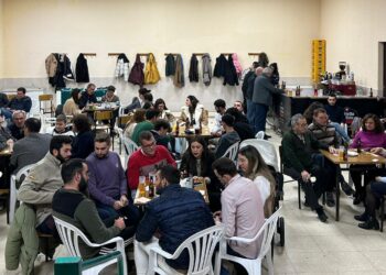 Villaflores cierra las celebraciones navideñas con un bingo organizado por los quintos 2024 en el salón municipal