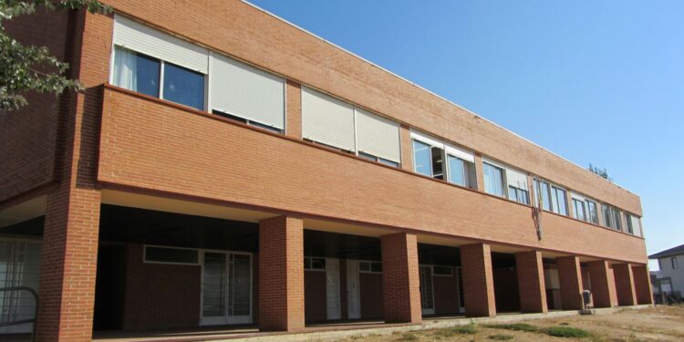 Rechazada en las Cortes de Castilla y León la petición de Villoruela para unificar Infantil y Primaria en un único edificio