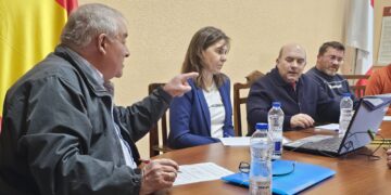Sigue la tensión en Villaflores y Rufino Arribas (PSOE) se defiende: «nunca me he llevado dinero de las contrataciones»