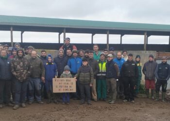 Protestas en la comarca: «Van a erradicar antes al ganadero que a la tuberculosis bovina. Sólo pedimos que nos dejen trabajar»