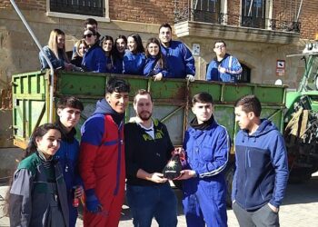 Cantalpino recupera la tradición y crea «la bota el pueblo» que cederán quintos a boteros en la madrugada del domingo al lunes