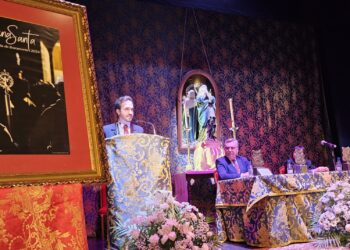 Fernando Pinto presenta el cartel de la Semana Santa 2024 de Peñaranda y defiende su arraigo religioso, cultural y artístico