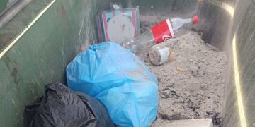 Cantalapiedra-Las Villas no recogerá los contenedores de basura con cenizas sueltas, estiércol, maderas, podas y voluminosos