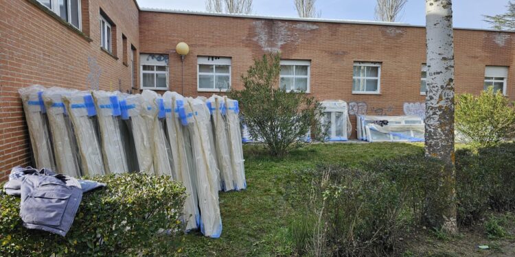 El centro de salud de Peñaranda recibe los primeros materiales para las obras de rehabilitación por valor de medio millón de euros