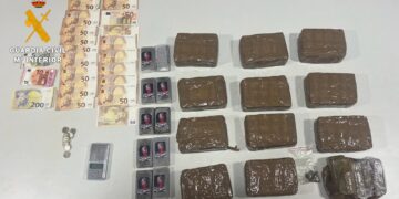 La Guardia Civil detiene a un varón como supuesto autor de un delito de tráfico de sustancias estupefacientes