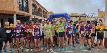 Francisco Javier de León y Alexandra Martín ganan la X edición de la Legua de Macotera y lo hacen ambos con récord de la prueba