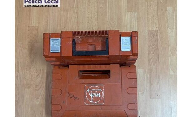 Una foto de objetos perdidos subida por la Policía Local de Peñaranda destapa robos de herramientas a empresas de la zona