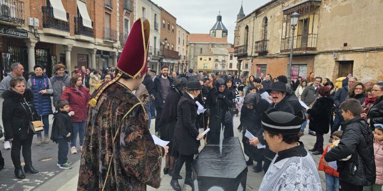 Peñaranda despide a don Carnal y recibe a doña Cuaresma con un concurrido Entierro de la Sardina amenizado por Alborada