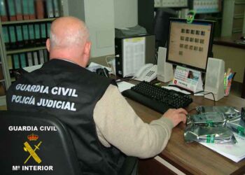 La Guardia Civil investiga a una joven por participar en una estafa del “falso hijo” de la que víctima una mujer salmantina