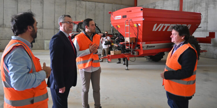 Agricultura exige al Gobierno central medidas de sanidad animal y de control fronterizo para acabar con la competencia desleal