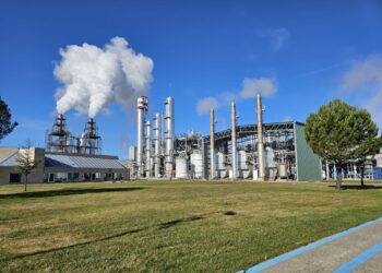 Nueva protesta con tractores y agricultores anunciada para este miércoles día 6 ante la planta de bioetanol de Babilafuente