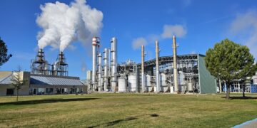 Nueva protesta con tractores y agricultores anunciada para este miércoles día 6 ante la planta de bioetanol de Babilafuente