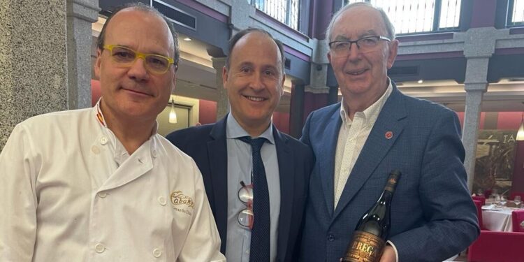 El sumiller Custodio López Zamarra y el chef Gerardo Díaz serán protagonistas de una cata maridaje en Las Cabañas, de Peñaranda