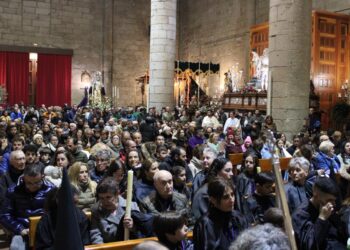 Nueva suspensión en la Semana Santa de Peñaranda por la lluvia que impide celebrar la procesión del Encuentro en las plazas