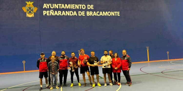 Hilario Martín y Óscar López se proclaman campeones en el torneo eliminatorio de frontenis disputado en Peñaranda
