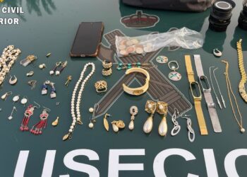 La Guardia Civil de Salamanca detiene a tres varones por un supuesto delito de robo con fuerza tras huir de un control policial