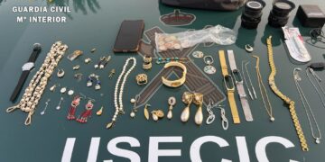 La Guardia Civil de Salamanca detiene a tres varones por un supuesto delito de robo con fuerza tras huir de un control policial