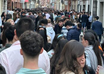 La hostelería de Peñaranda resiste a la borrasca «Nelson» en una Semana Santa con viento, lluvia, nieve y gran afluencia de clientes