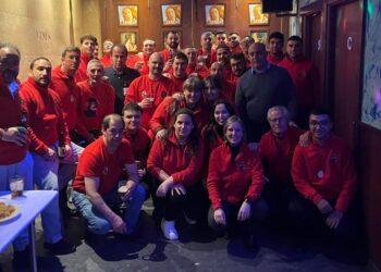 Los hermanos de carga del Humilladero mantienen intacta la ilusión de poder estrenar el Viernes Santo las andas del Cristo