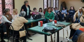 Macotera cierra la programación del Día Internacional de la Mujer con el café coloquio «Música y palabra» en el Hogar del Jubilado