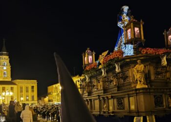 El tiempo da una breve tregua y permite celebrar la Penitencia Nazarena en Peñaranda aunque acortando el recorrido previsto