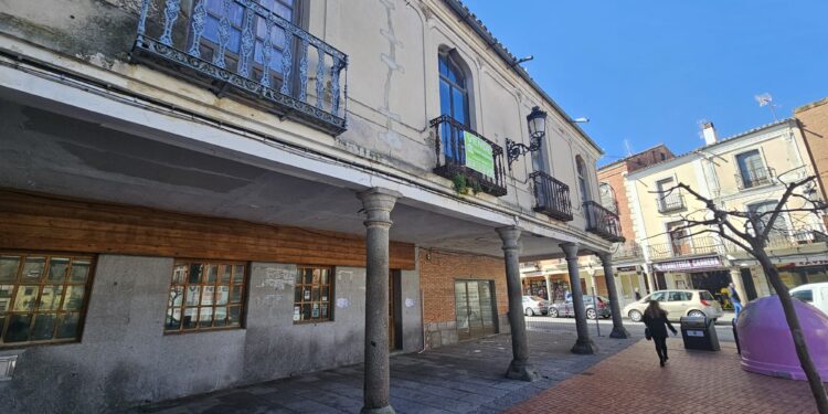 Peñaranda dispuesta a ejercer sanciones si no se acometen las obras para evitar el peligro de ruina en el Palacio de los Condes