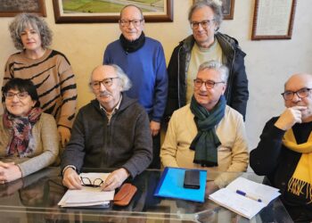 El gaditano Juan de Molina gana el XXXI Premio Nacional de Poesía convocado por la Hermandad cofrade de Peñaranda