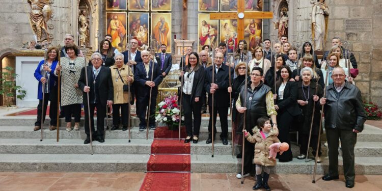 El cabildo y cofradía del Santo Cristo de la Cama celebra su fiesta anual en Peñaranda con misa y los tradicionales convites