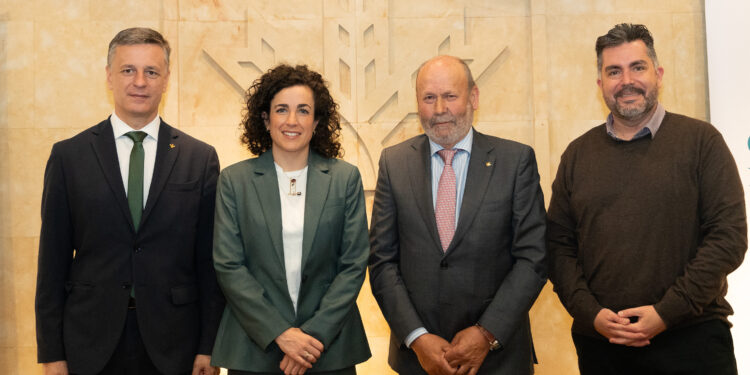 Caja Rural de Salamanca renueva su compromiso con el Colegio Oficial de Farmacéuticos de Salamanca