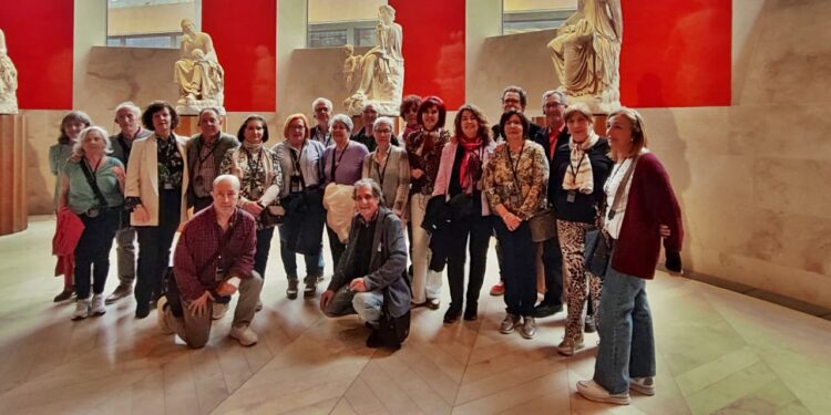 Alumnos del taller de Historia, Arte y Literatura del centro El Inestal de Peñaranda visitan el Museo del Prado en Madrid