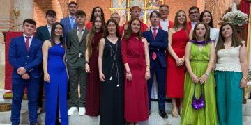 14 jóvenes de Paradinas de San Juan, Zorita de la Frontera, Poveda de las Cintas y Cantalapiedra reciben la Confirmación