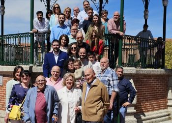 Germán Madrid celebra en Peñaranda su merecida jubilación acompañado por toda su familia y con una gran fiesta