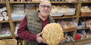 Germán Madrid pasa ya a la jubilación: «Siempre he sido muy feliz en la panadería y también he tenido tiempo para disfrutar»